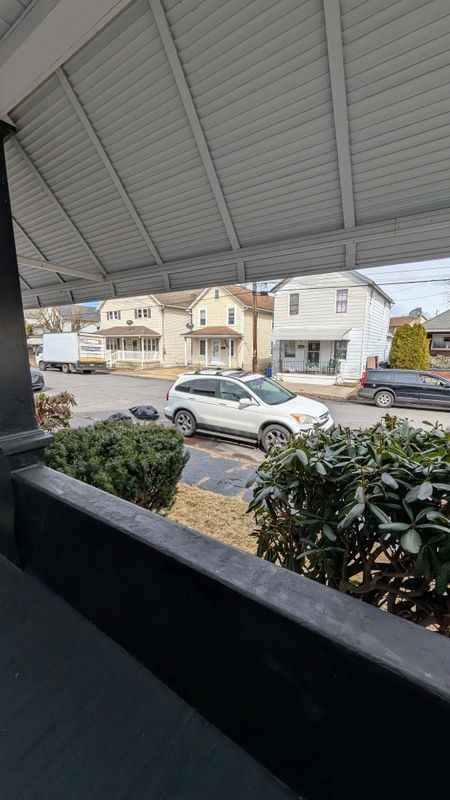 230 Swetland St - Photo 3 of 24