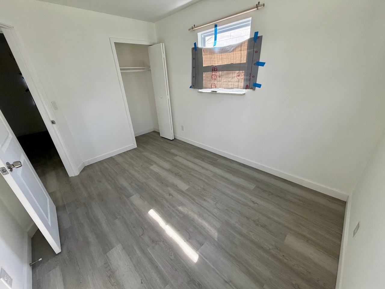 2106 Janice Dr - Photo 4 of 17