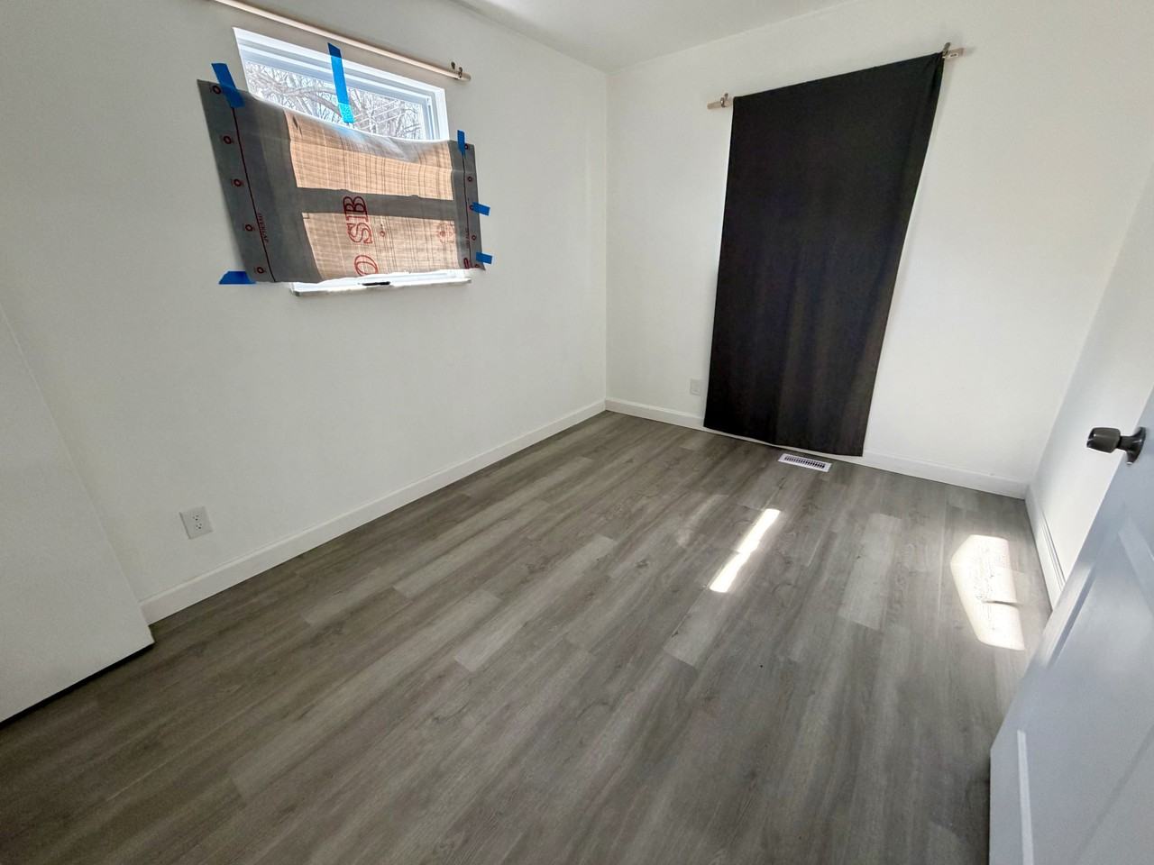 2106 Janice Dr - Photo 5 of 17