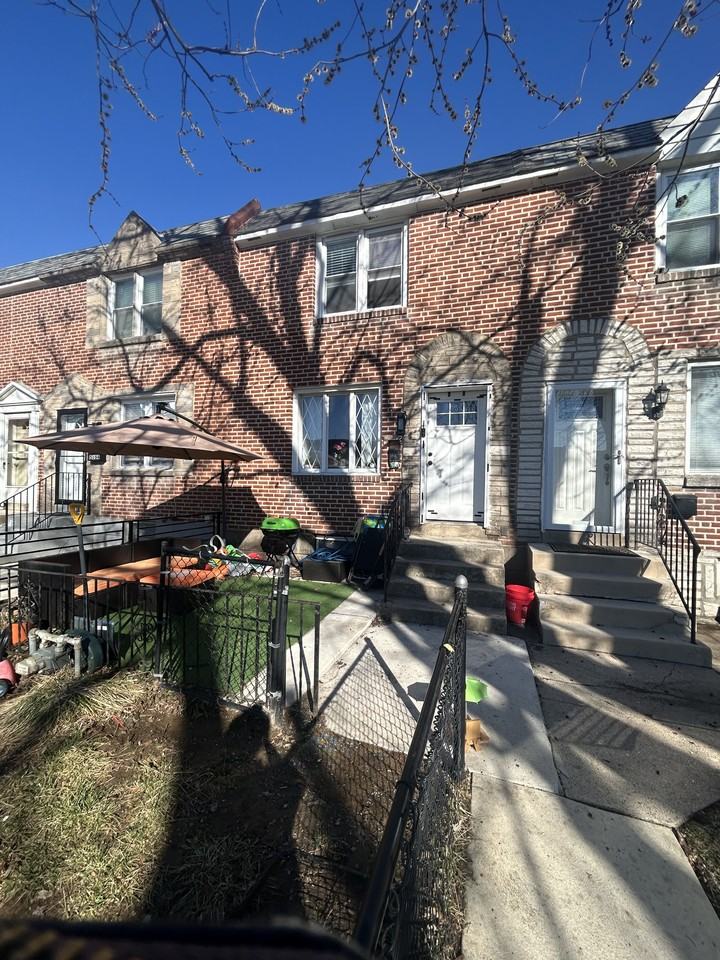 5152 Crestwood Dr - Photo 3 of 18