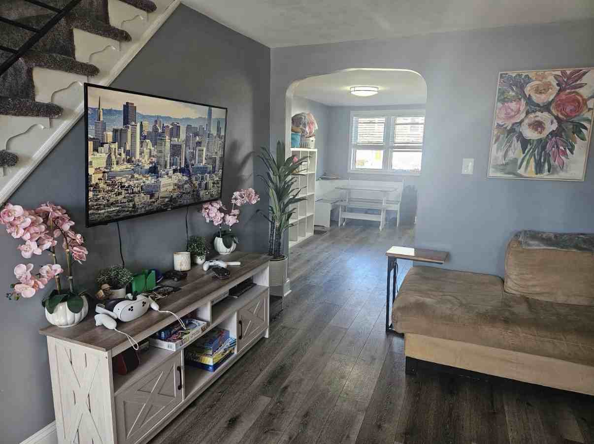 5152 Crestwood Dr - Photo 5 of 18