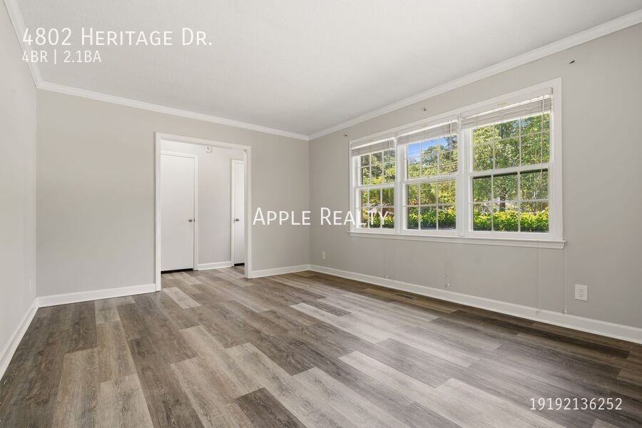 4802 Heritage Dr - Photo 2 of 16