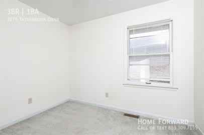 1076 Tatesbrook Dr - Photo 5 of 10