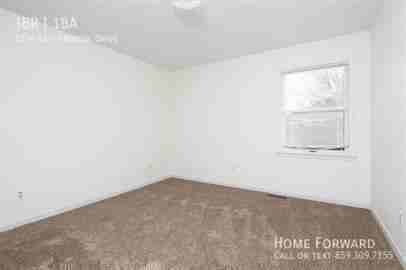 1076 Tatesbrook Dr - Photo 6 of 10