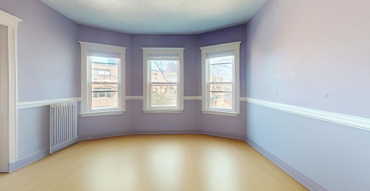 95 Jamaica - Photo 6 of 14