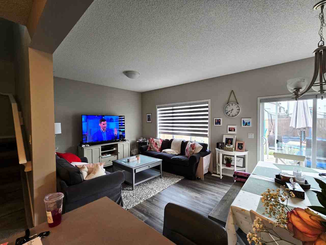 UPPER 22803 96 Avenue Northwest - Photo 5 of 17