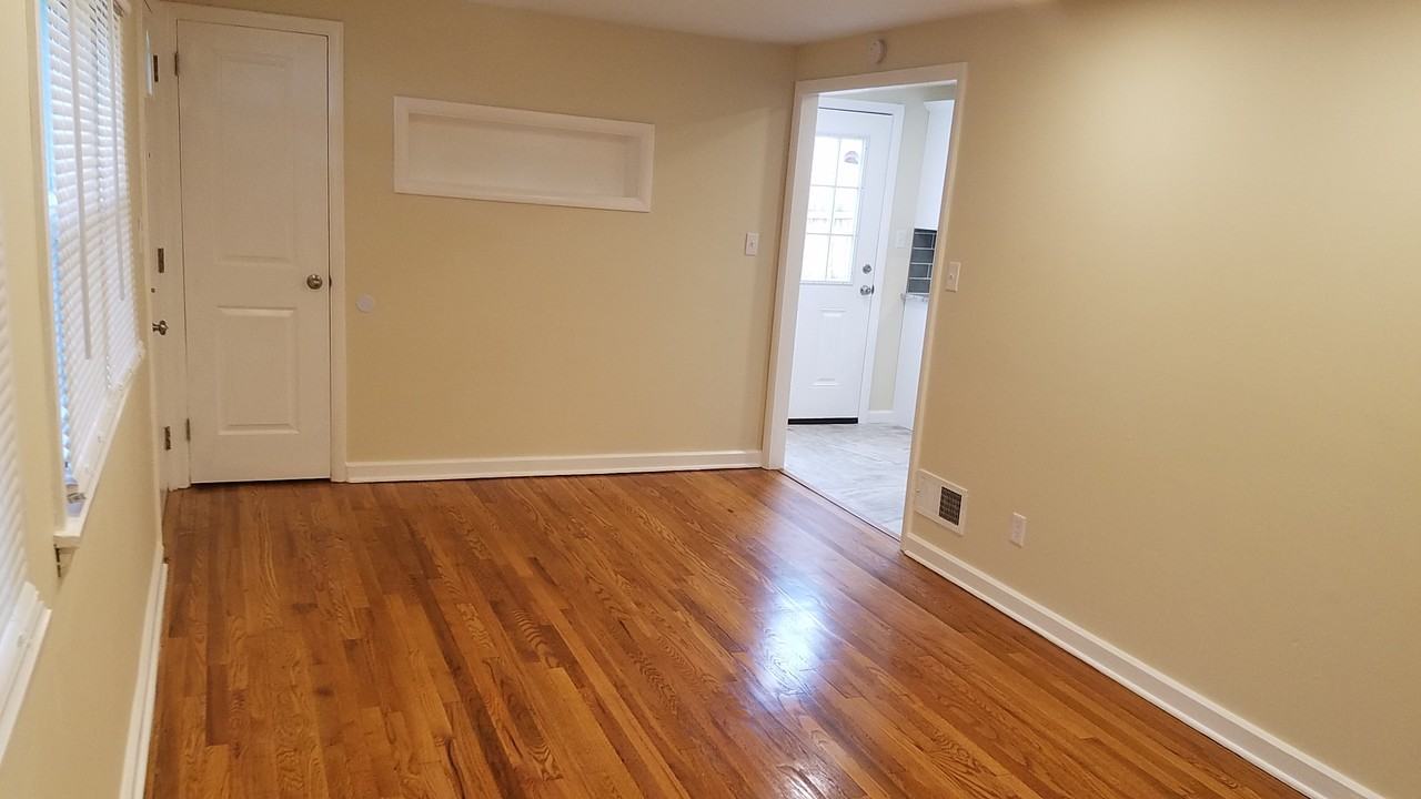 405 Hillside Ave #NA - Photo 5 of 20