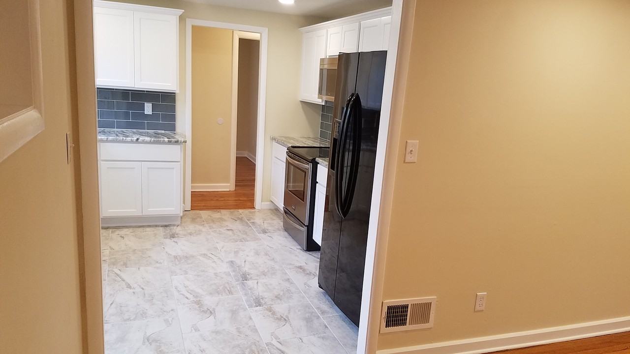 405 Hillside Ave #NA - Photo 6 of 20