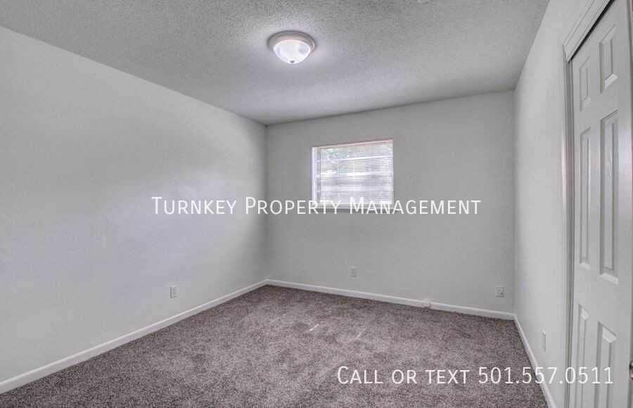 1301 Stafford Rd - Photo 6 of 17