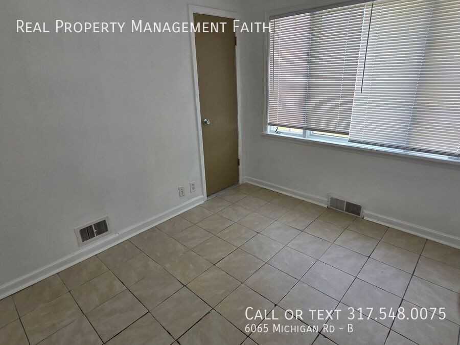 6065 Michigan Rd #B - Photo 5 of 18