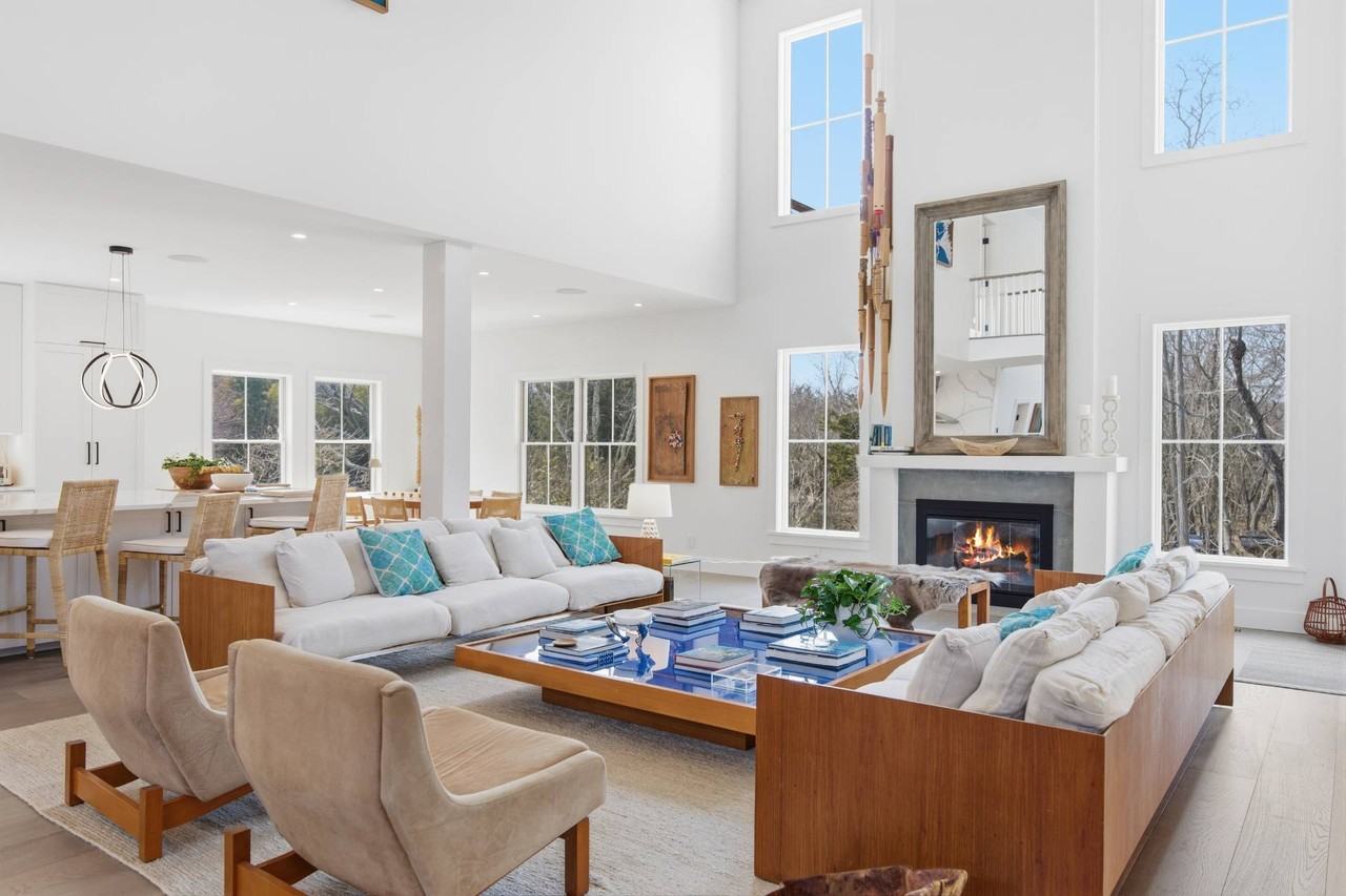 9 Kings Ln - Photo 5 of 30