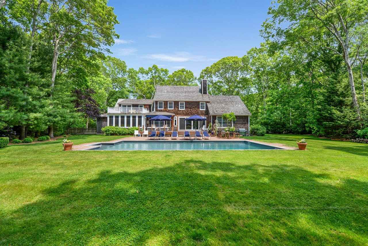 340 Wainscott Harbor Rd - Photo 2 of 23