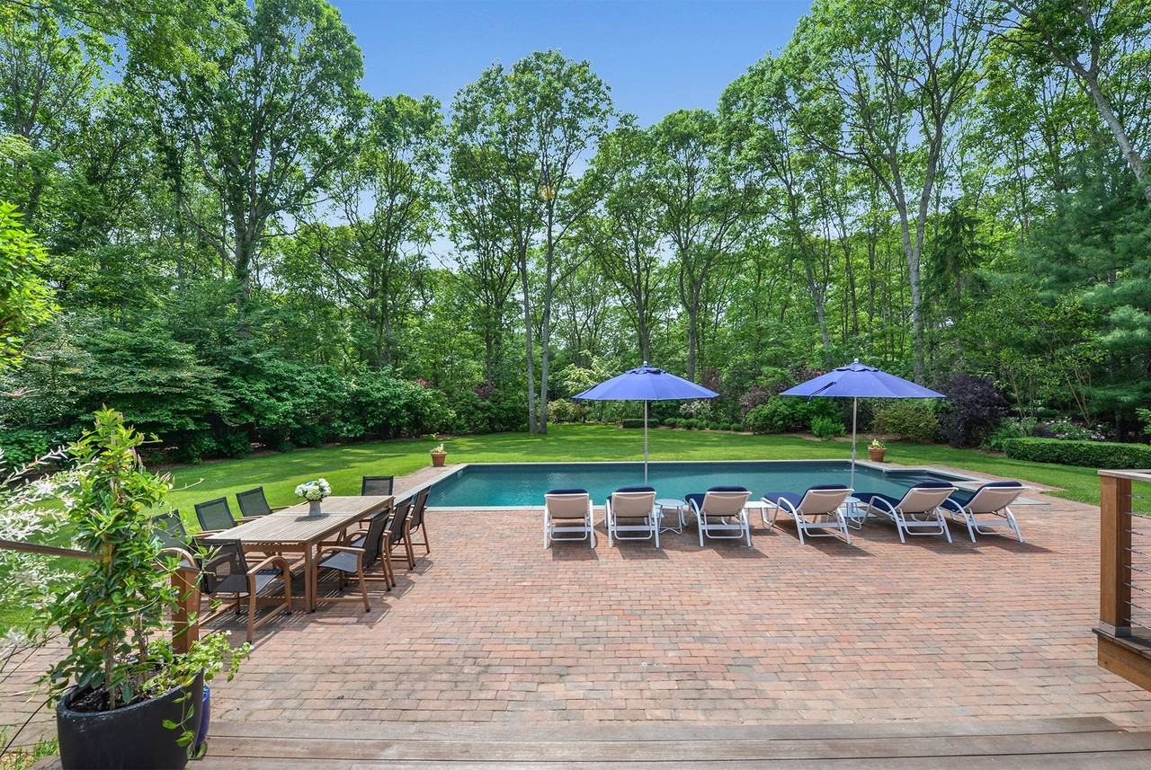 340 Wainscott Harbor Rd - Photo 4 of 23