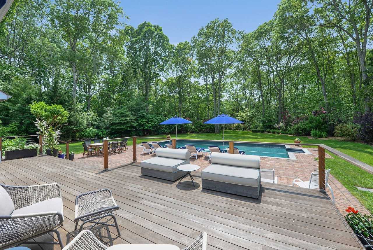 340 Wainscott Harbor Rd - Photo 5 of 23