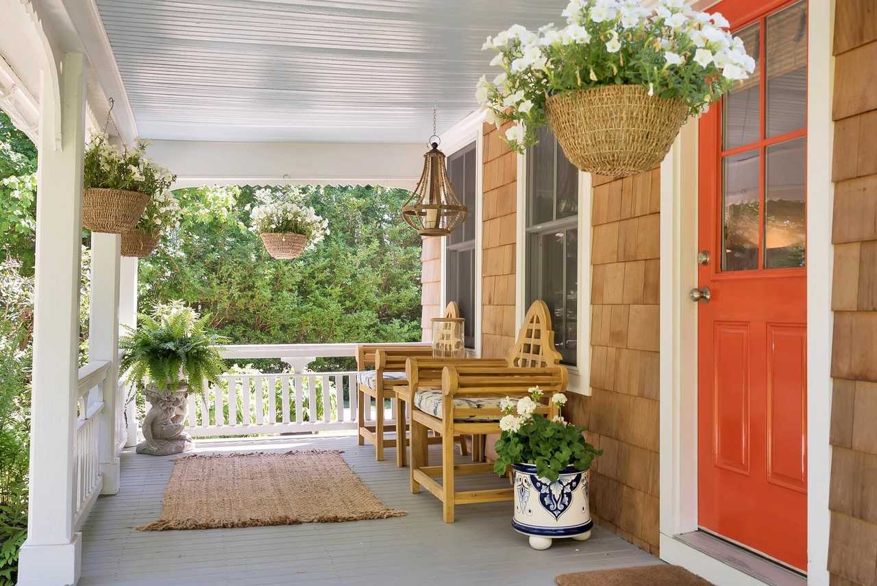 2863 Montauk Hwy - Photo 2 of 30