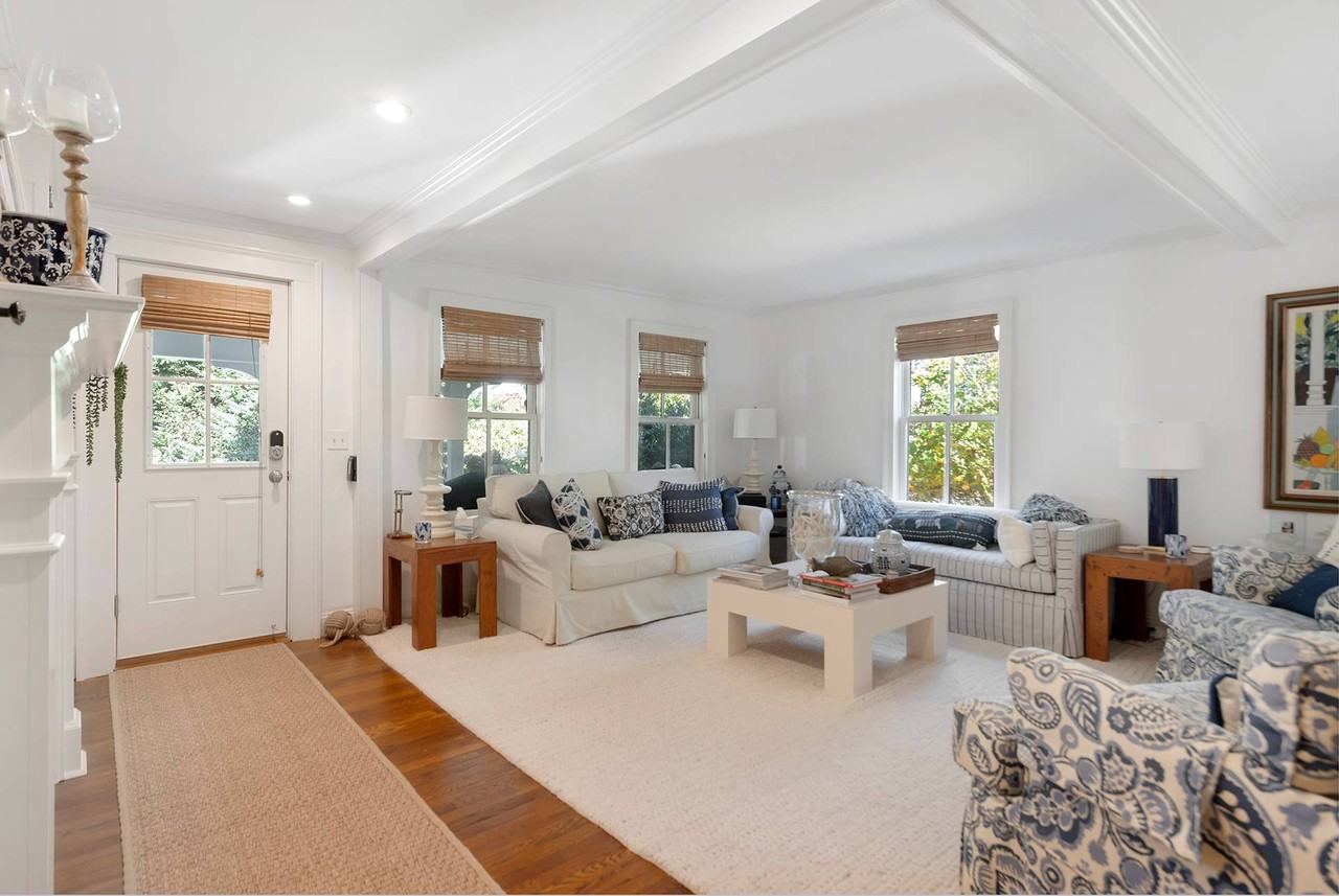 2863 Montauk Hwy - Photo 3 of 30