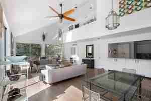 featured image of 10 Quadrant Hill Rd