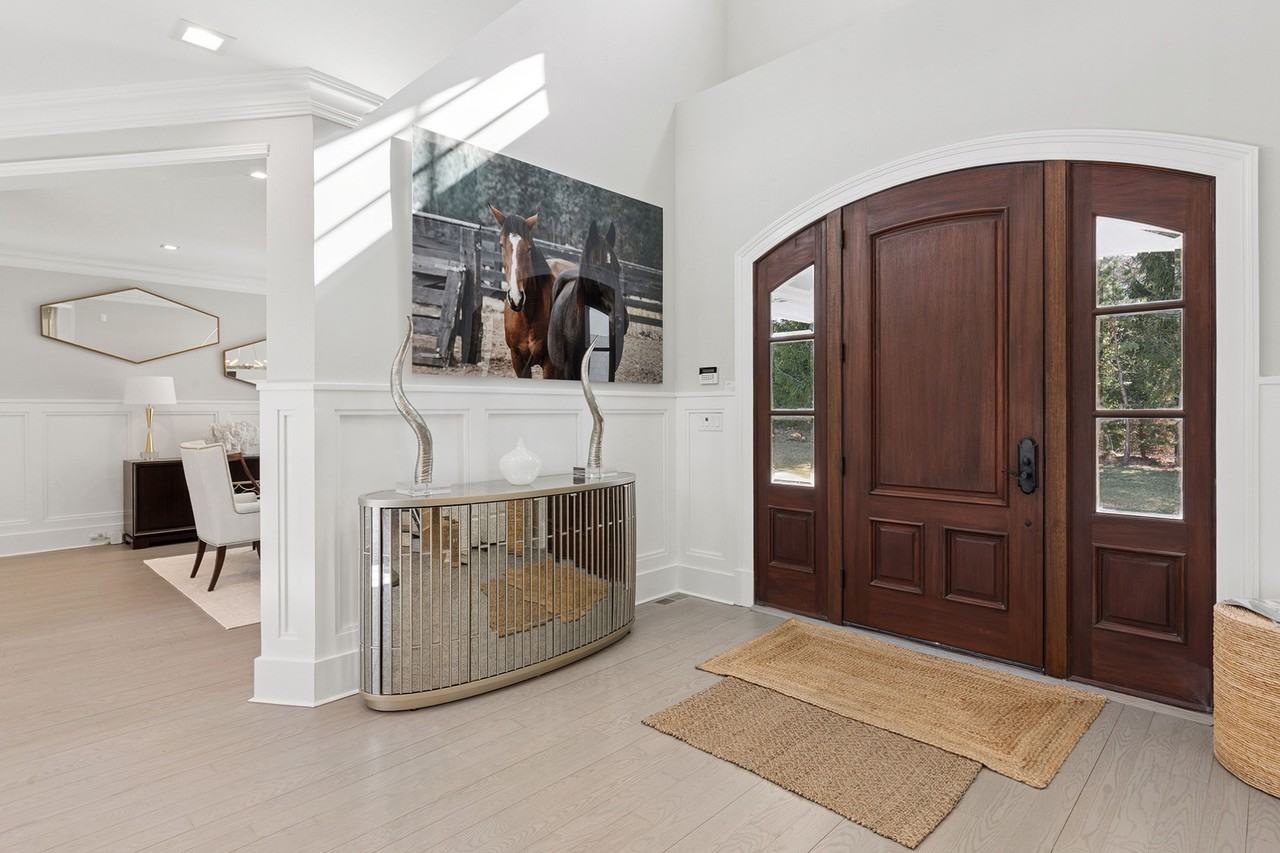 12 Shady Path - Photo 4 of 30