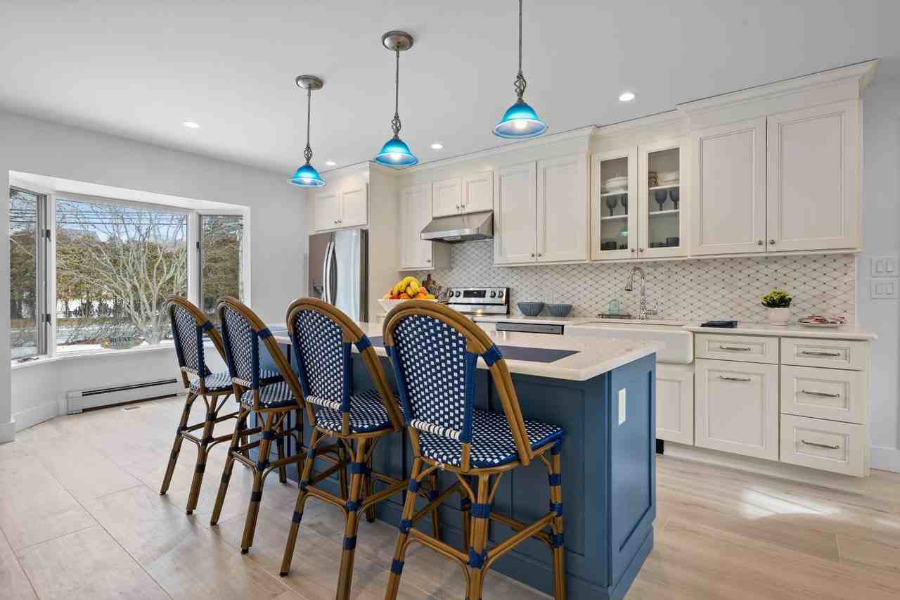 74 Montauk Hwy - Photo 5 of 16