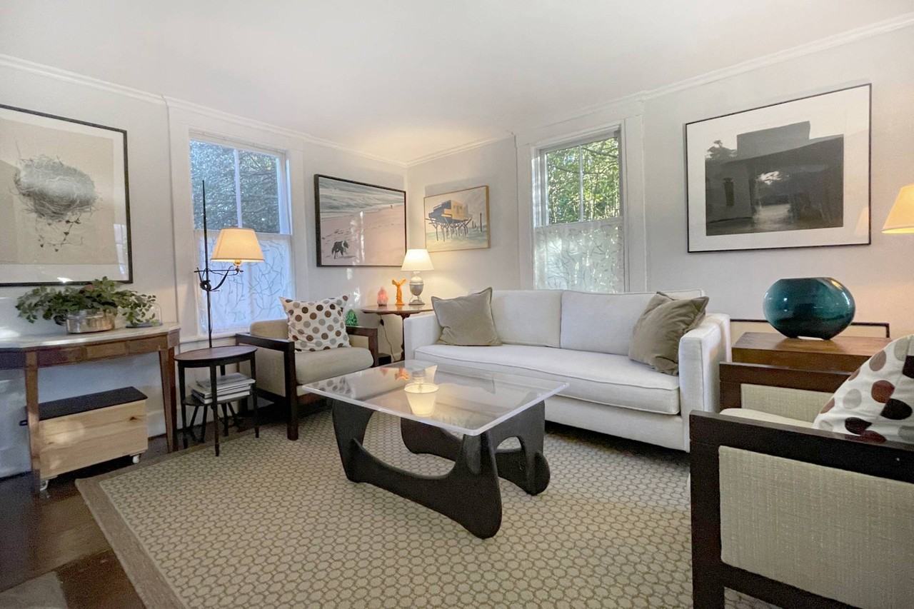 28 Bowden Sq - Photo 3 of 30