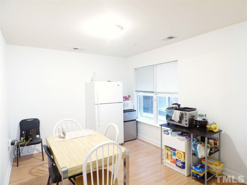 929 Morreene Rd #B11 - Photo 6 of 14