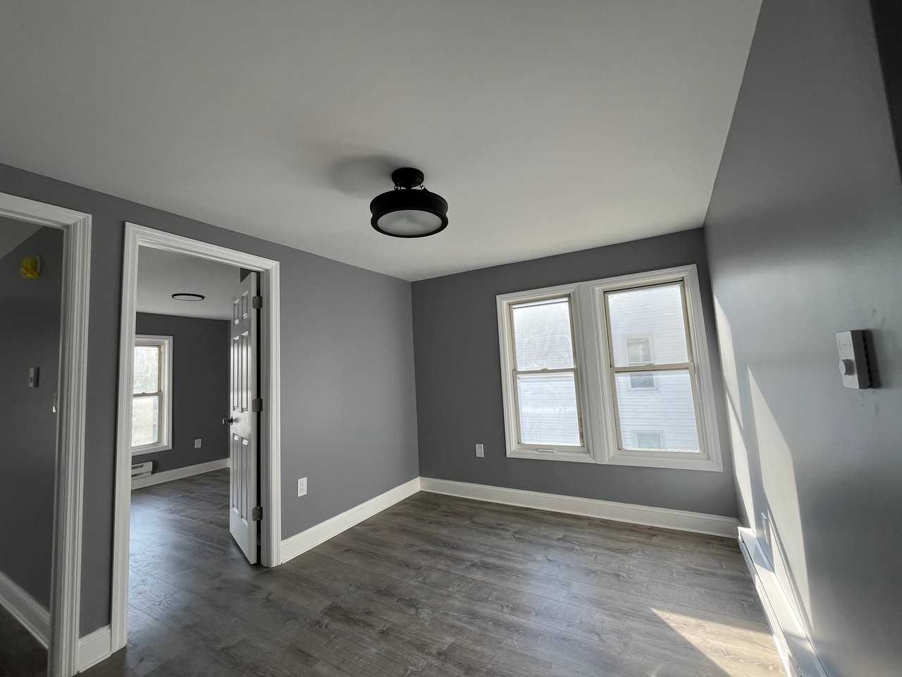 683 State St - Photo 6 of 11