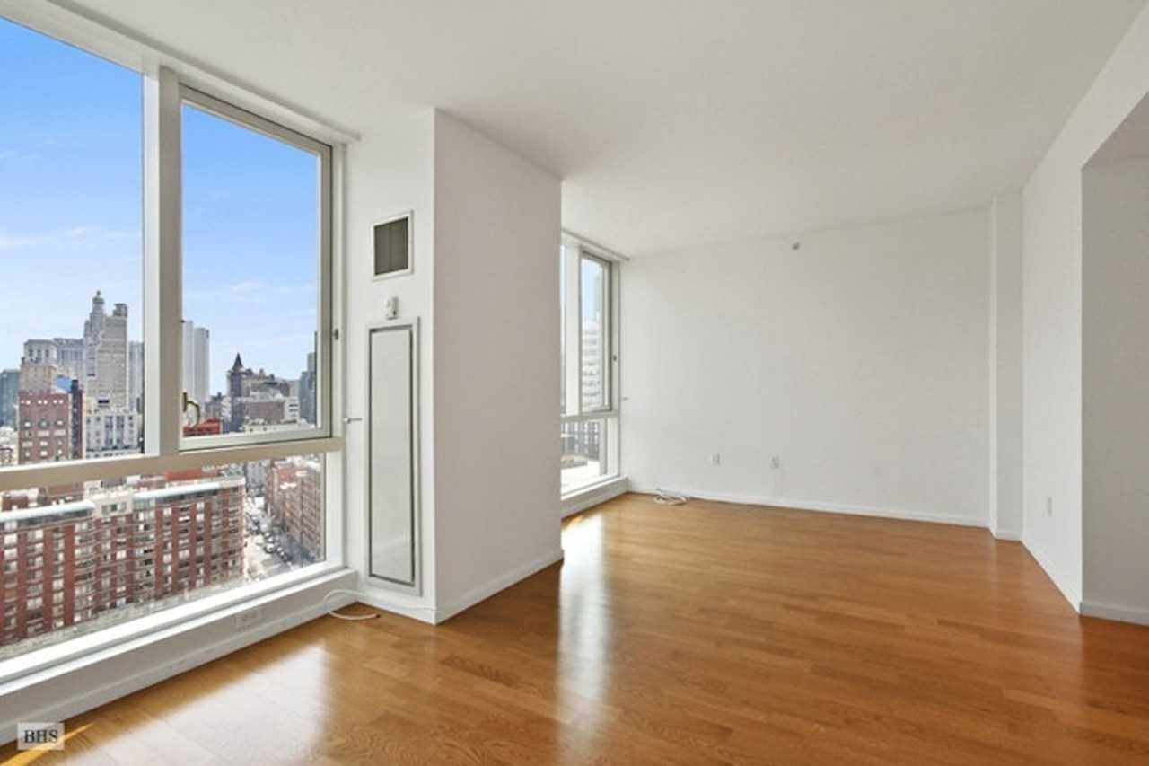 200 Chambers St #19G - Photo 4 of 5