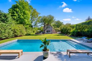 featured image of 128 Newtown Ln