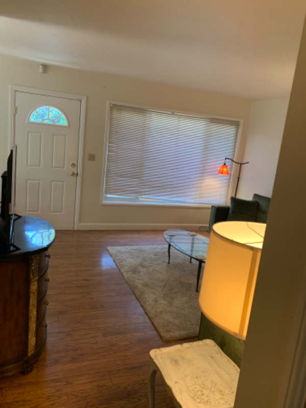 2162 Sacramento St - Photo 4 of 21