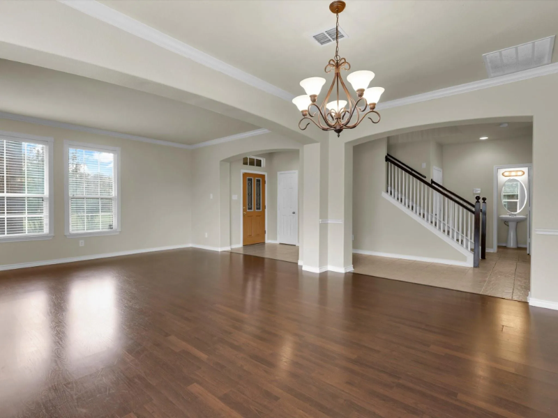 1739 Summerwood Ln - Photo 4 of 35