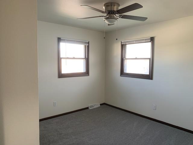 5662 N 99th St - Photo 5 of 17