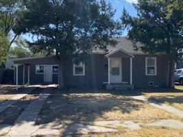featured image of 3413 S Ong St