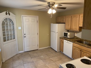 3413 S Ong St - Photo 3 of 8