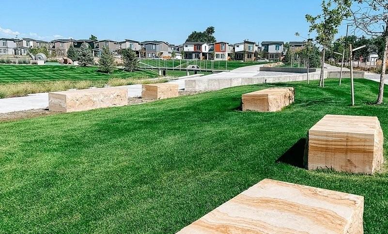 5180 E 64th Ave - Photo 2 of 6