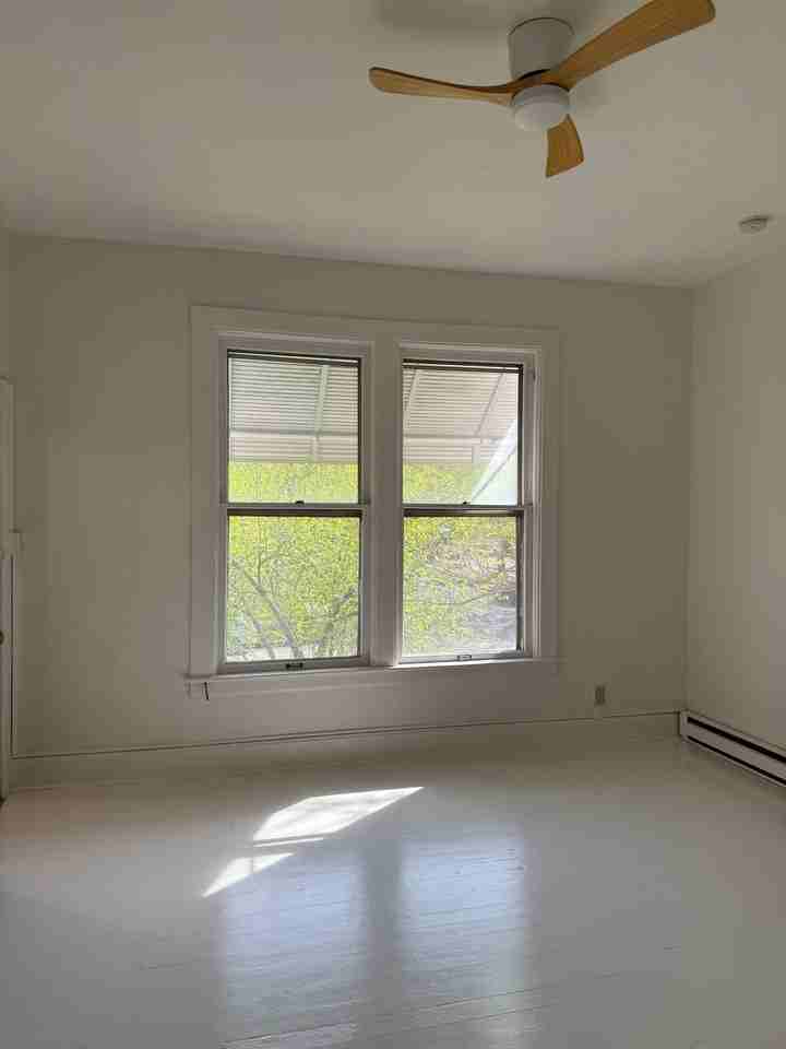 2028 W Pacific Ave #4 - Photo 2 of 6