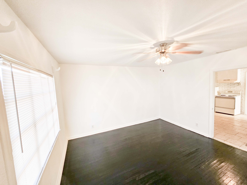 205 N 13th St #205 - Photo 4 of 8