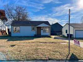 featured image of 1006 E Campbell St