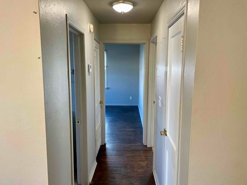 1006 E Campbell St - Photo 4 of 10