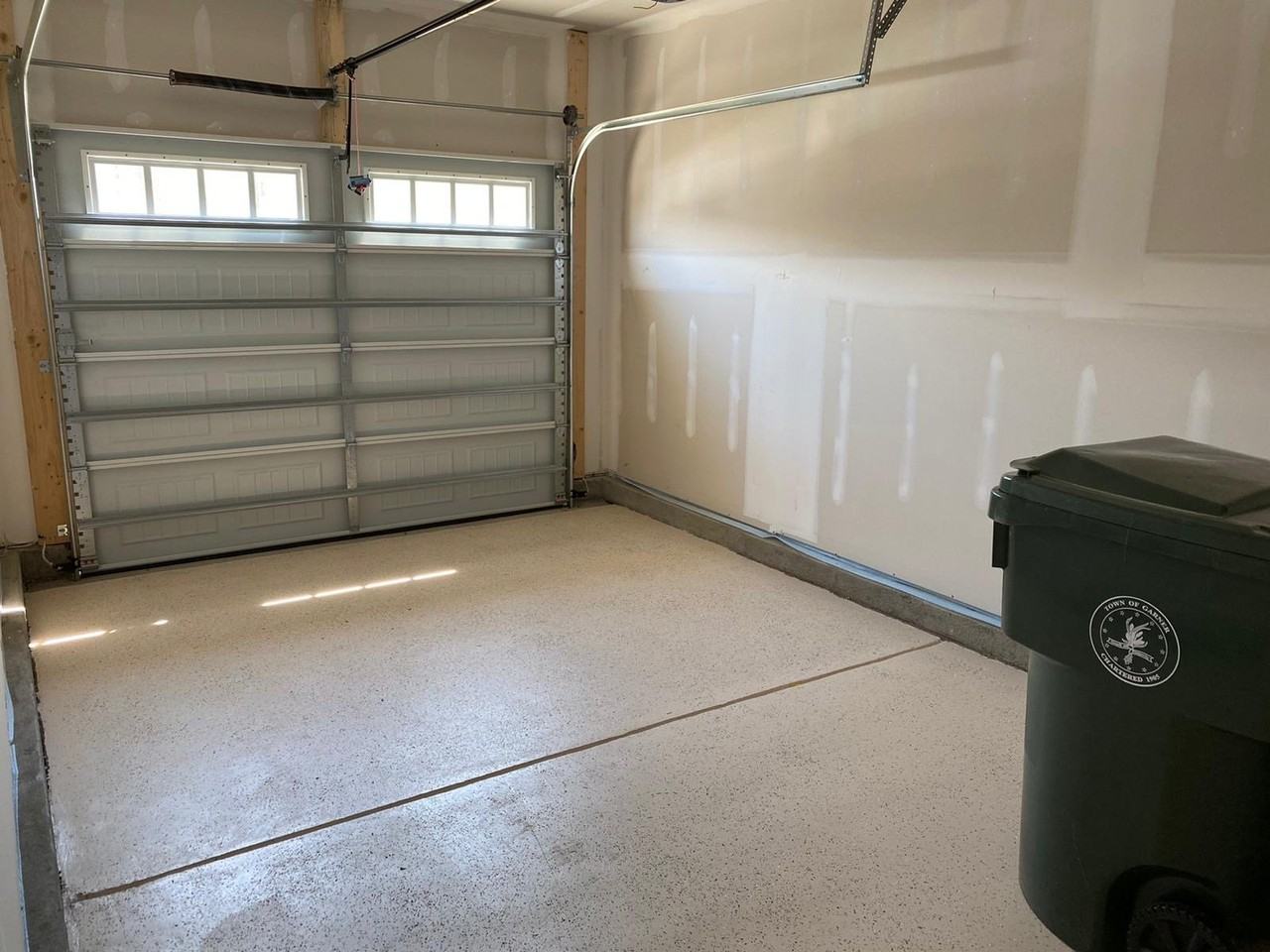 317 White Oak Ridge Dr - Photo 3 of 15