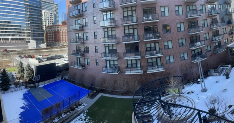 883 S Clark St - Photo 5 of 15