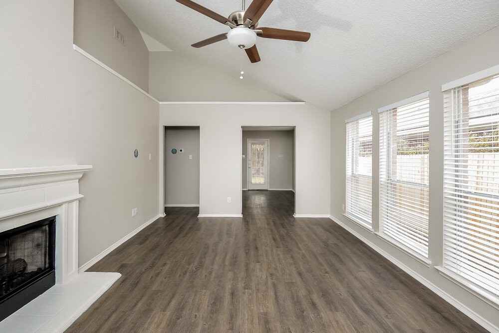 10233 Tustin Ter - Photo 5 of 16