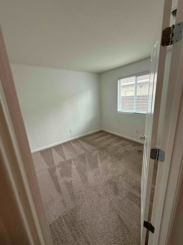 1335 Meadow Ranch St - Photo 4 of 7