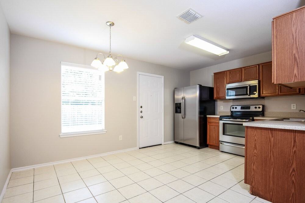 3432 Crisoforo Dr - Photo 4 of 15