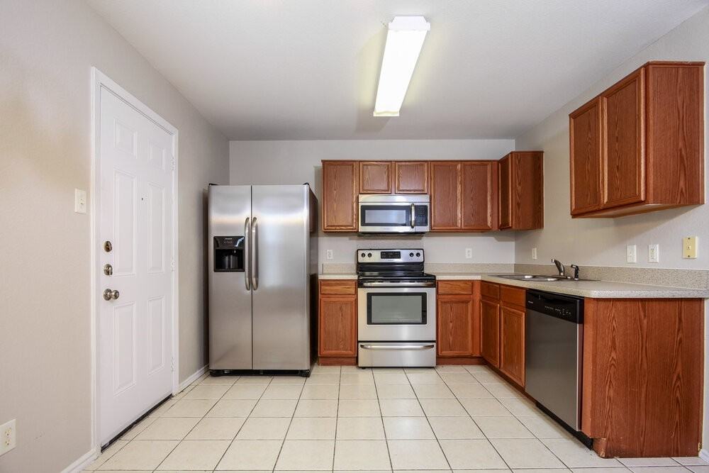 3432 Crisoforo Dr - Photo 5 of 15