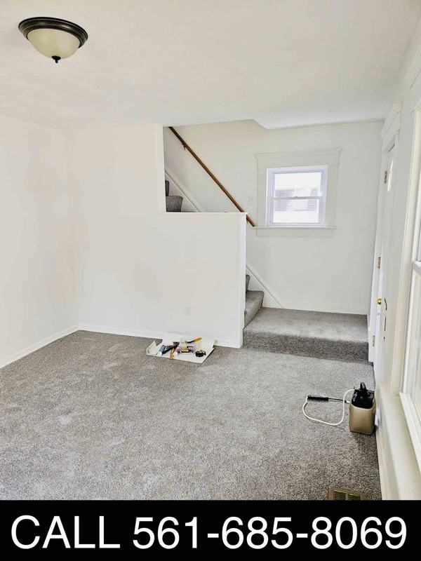 77 Kent Ct - Photo 4 of 19