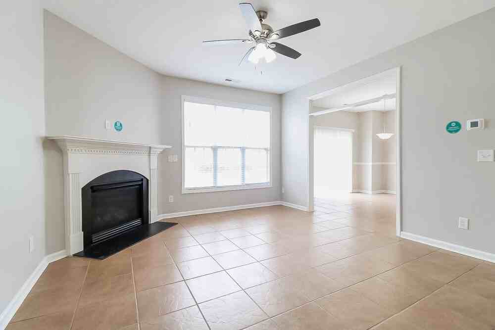 5232 Nautical Ln - Photo 6 of 20