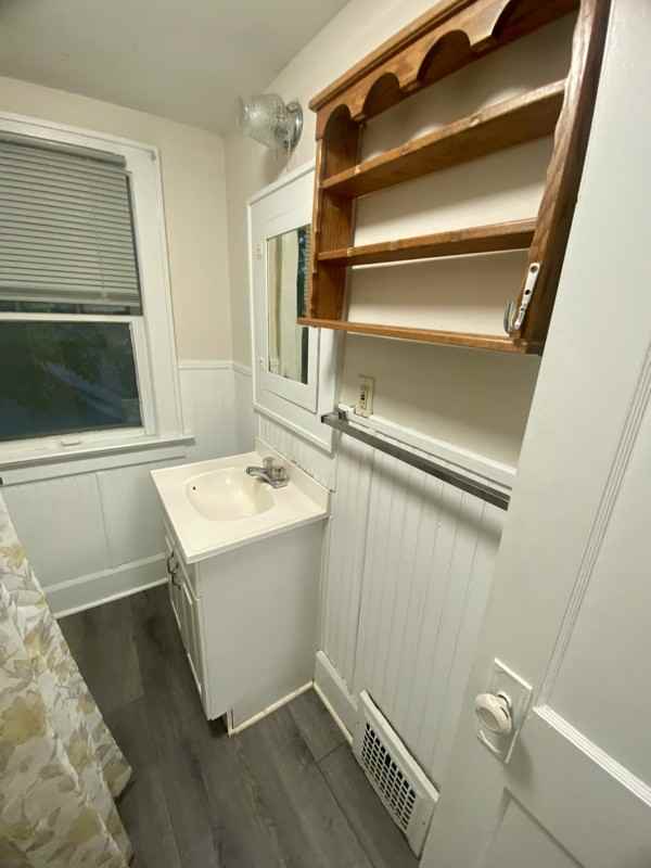 1102 Neptune Ave - Photo 3 of 13