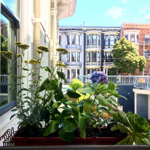 758 Haight St #1 - Photo 6 of 13