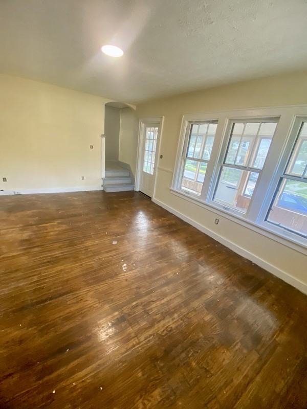 1138 Kohler Ave - Photo 5 of 17