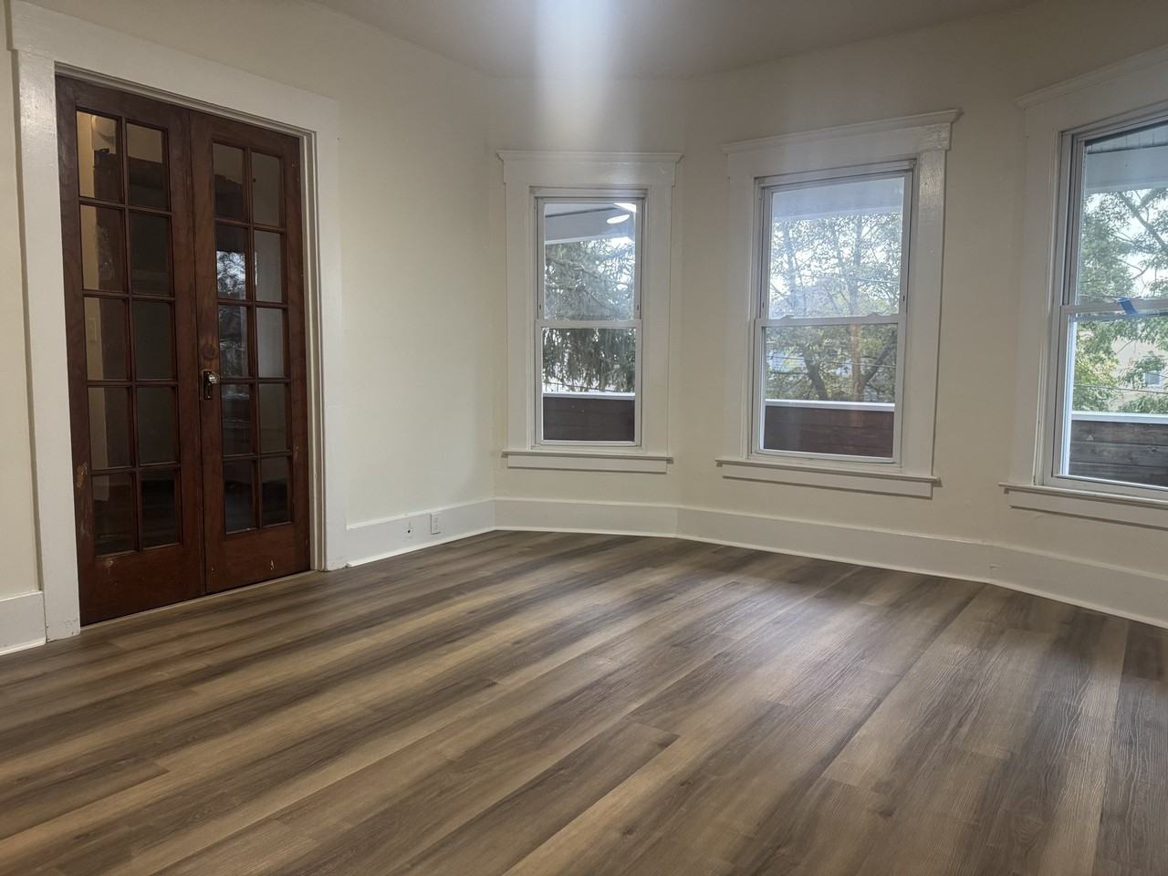 606 Summit Ave #2 - Photo 7 of 12